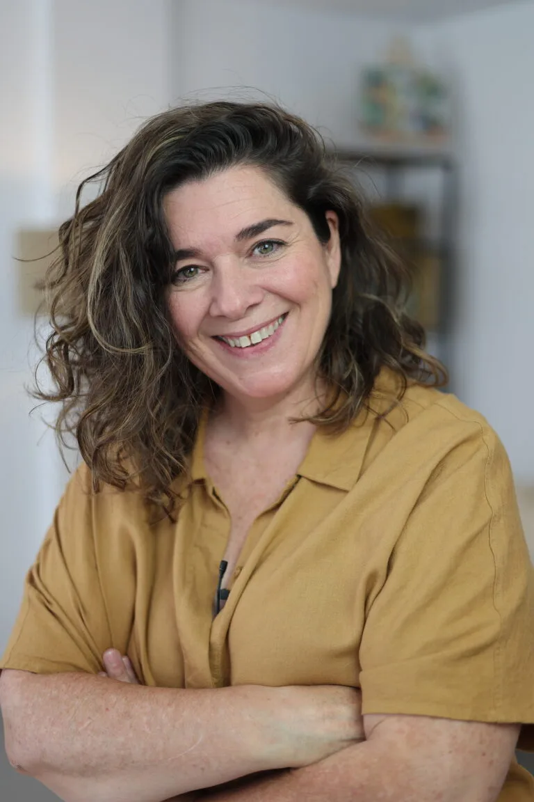 Elena Mendoza - Coach Emocional y Experta en Tapping