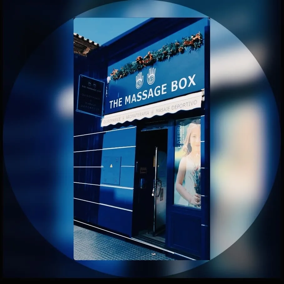 THE MASSAGE BOX®